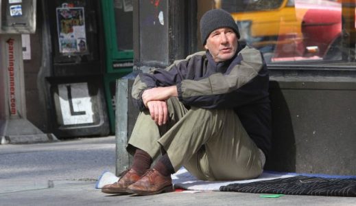 Richard Gere nei panni di un homeless nel film Time out of mind