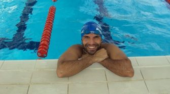Nella foto Angelo Fonte, campione italiano nei 100 metri dorso.