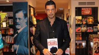 Nella foto il giornalista Salvo Sottile, alla Feltrinelli di catania per presentare il suo libro Cruel. Foto Angela Marina Strano