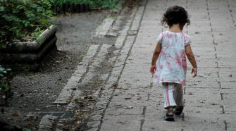 Povertà minorile in Sicilia: cifre in aumento