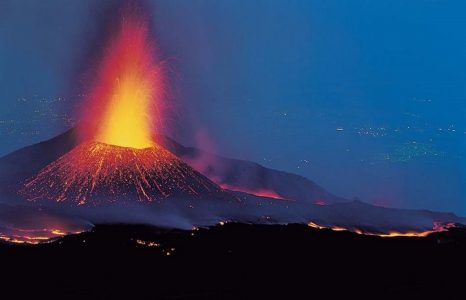 L'Etna in eruzione