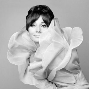 Audrey Hepburn ritratta da Gian Paolo Barbieri per Vogue Italia nel 1969