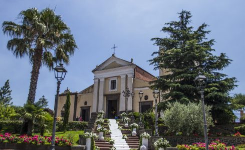 Tremestieri Etneo (Chiesa Madre). Foto di Giuseppe Di Stefano per la brochure di Etna Walking Rural