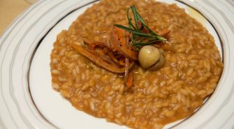 Risotto alla zucca con zenzero e castagne. Chef. Francesco Zappalà. Foto Brunella Bonaccorsi