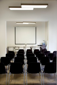 la sala in cui si svolgono corsi di formazione. Foto Brunella Bonaccorsi