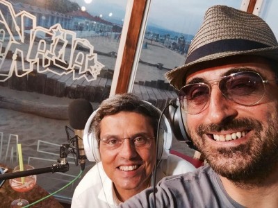 La Rosa e Castiglia selfie in studio Allakatalla