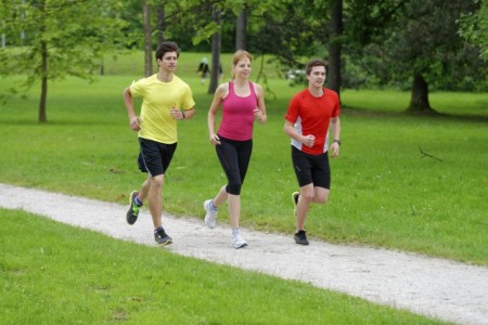 alternare-corsa-camminata-mantenersi-forma-salute